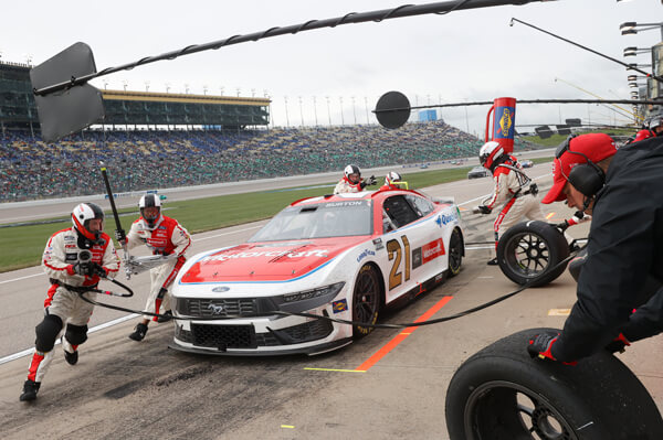 The NASCAR put crew hard at work