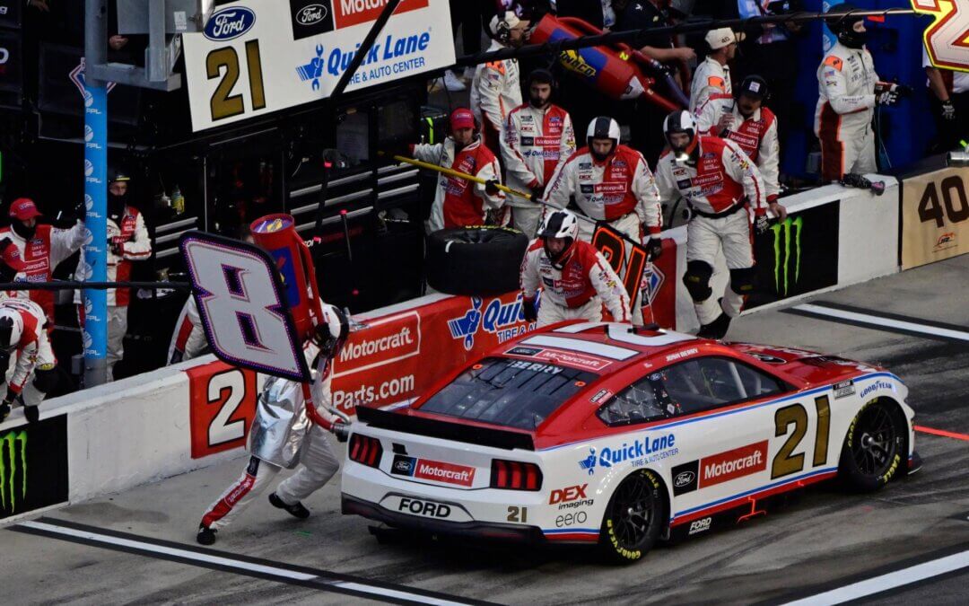 #21 car in the pit