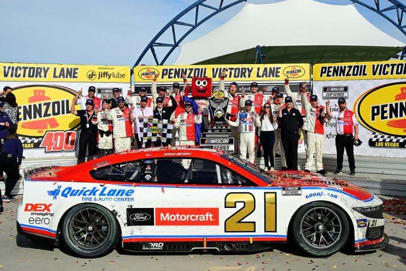 Side view of the Number 21 NASCAR and Josh Berry plus team