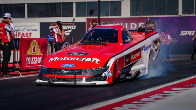 Funny car on the dragway
